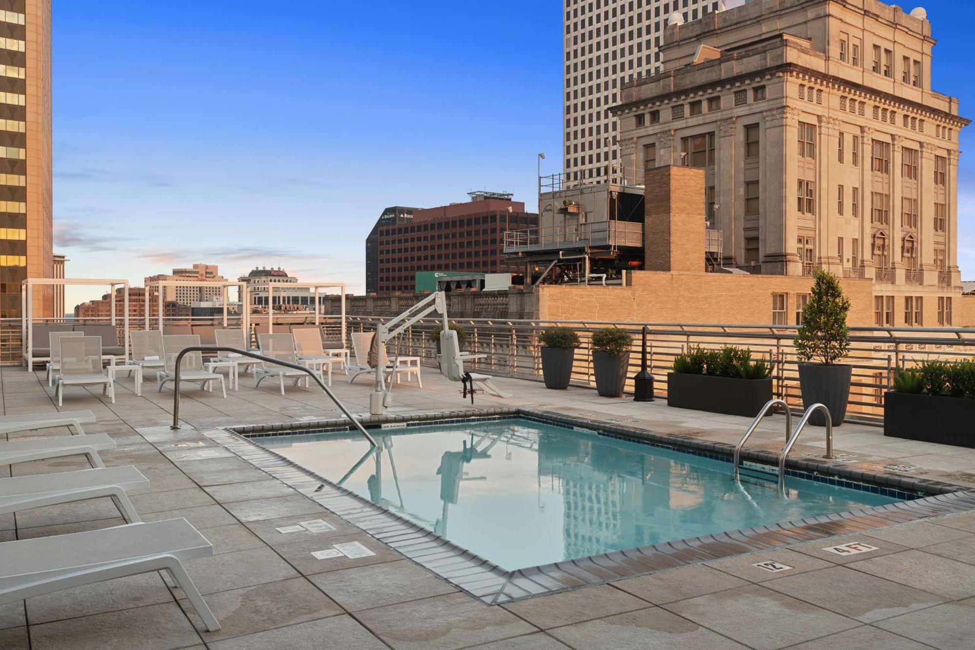 Hilton Garden Inn New Orleans French Quarter/Cbd מראה חיצוני תמונה